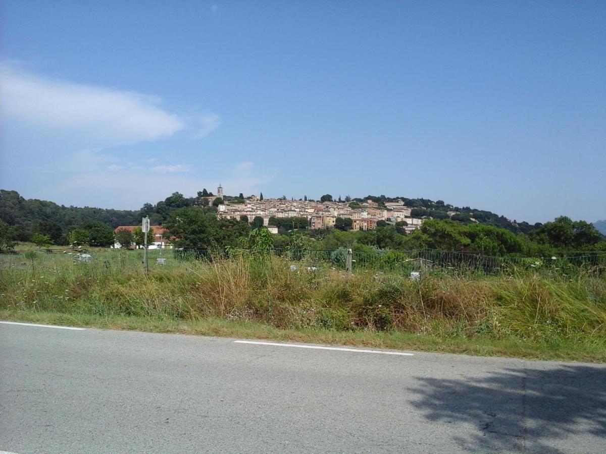 Maison De Village Bagnols-en-Forêt Esterno foto